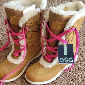 New Furry Arctic Storm Boots